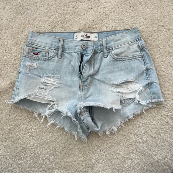 Hollister Ripped Denim Short Size 25 - Picture 1 of 2